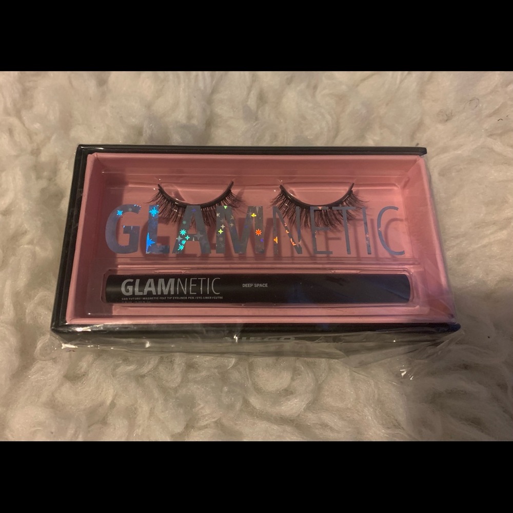 Glamnetic Virgo Magnetic Eyelashes & Liquid Eyeliner Deep Space Kit